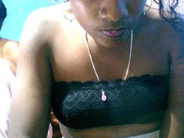 Claudia9 live cam on BongaCams