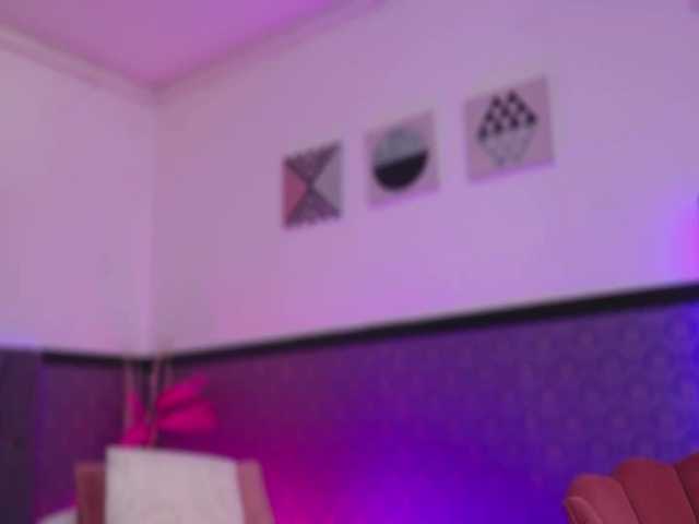 EvieBliss live cam on BongaCams