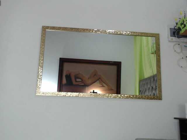 zaleyamateus25 live cam on BongaCams