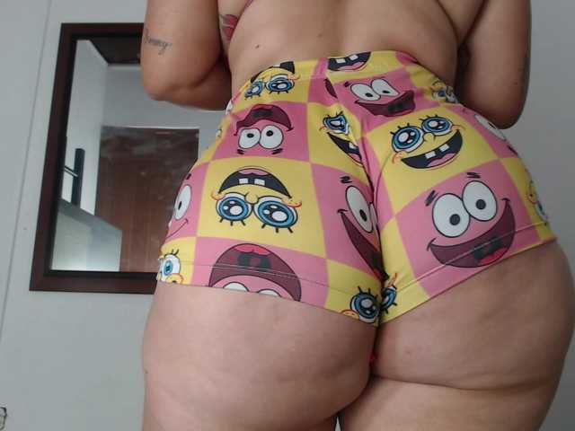 zaleyamateus25 live cam on BongaCams