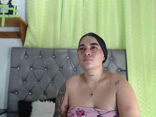 zaleyamateus25 webcam