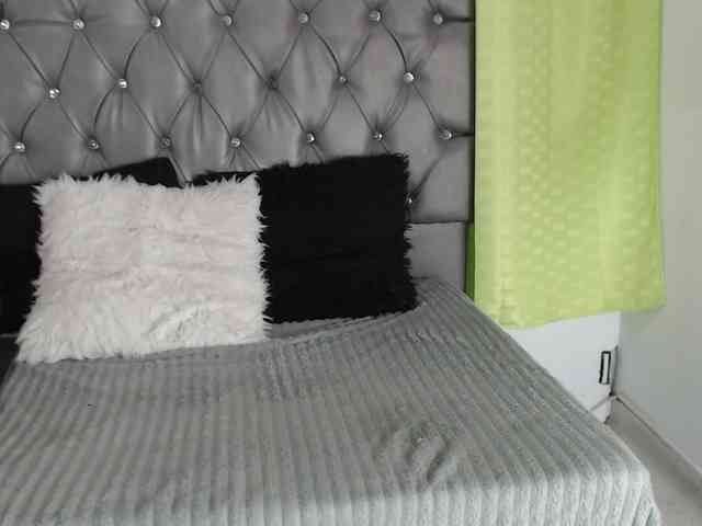 zaleyamateus25 webcam