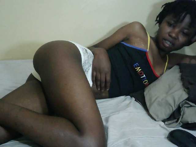 Leidy-kasandra live cam on BongaCams