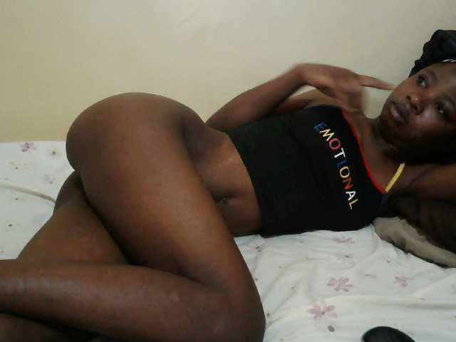 Leidy-kasandra live cam on BongaCams