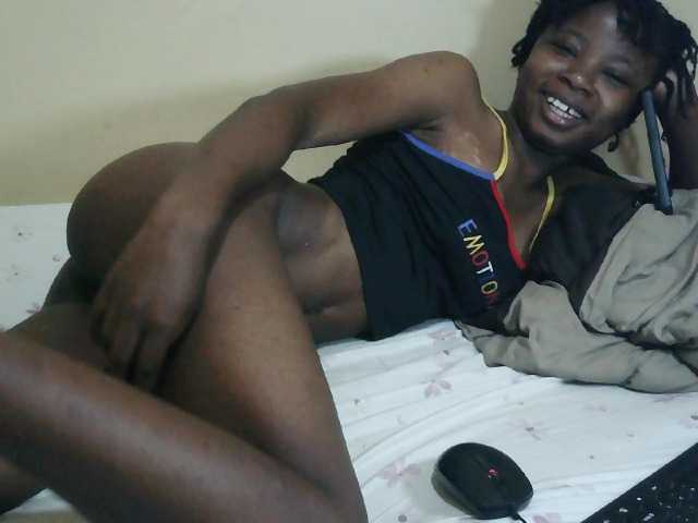 Leidy-kasandra live cam on BongaCams
