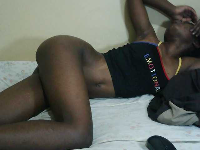 Leidy-kasandra live cam on BongaCams