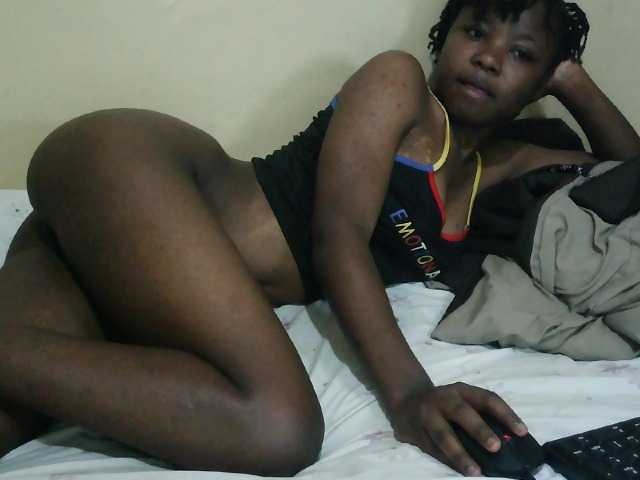 Leidy-kasandra live cam preview