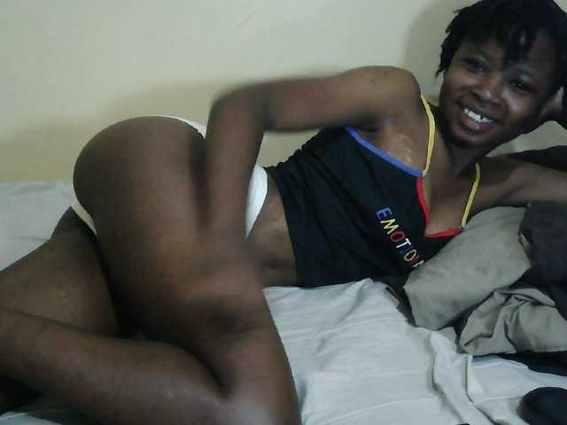 Leidy-kasandra live cam on BongaCams