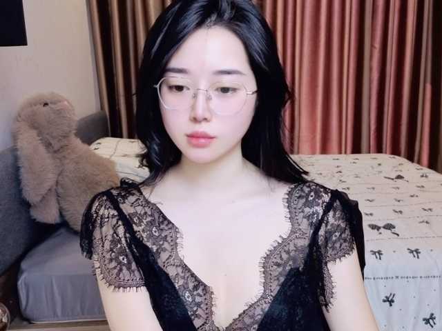 LittleMiu99 live cam on BongaCams