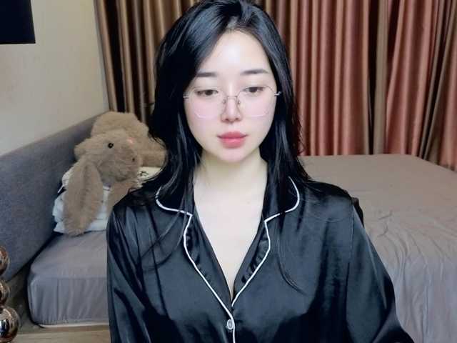 LittleMiu99 live cam on BongaCams