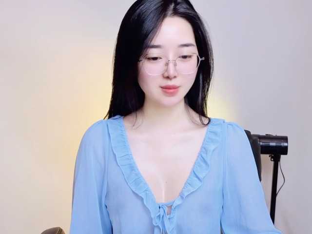 LittleMiu99 live cam on BongaCams