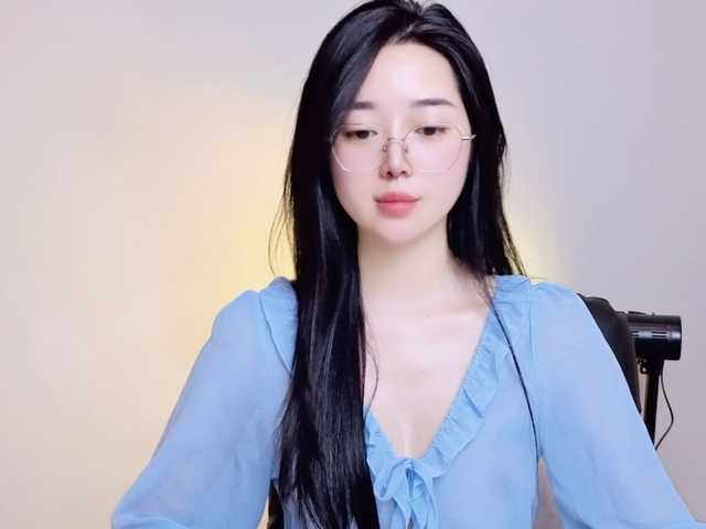 LittleMiu99 live cam on BongaCams