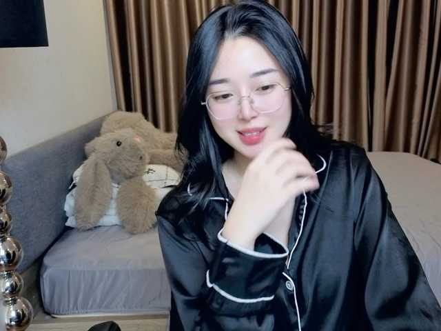 LittleMiu99 live cam on BongaCams