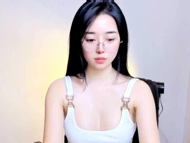LittleMiu99 live cam on BongaCams