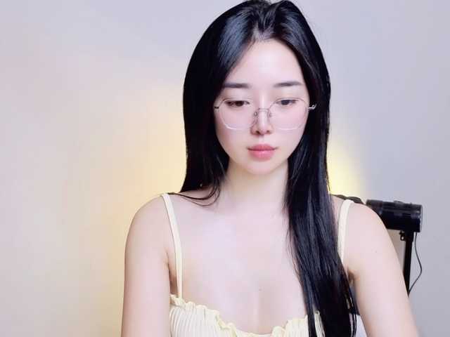 LittleMiu99 live cam on BongaCams