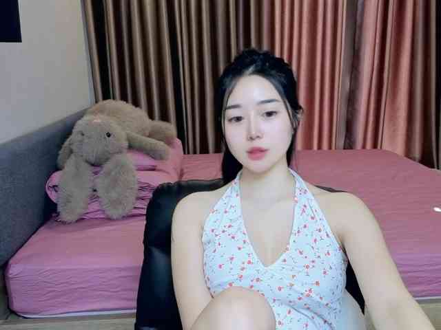 LittleMiu99 webcam