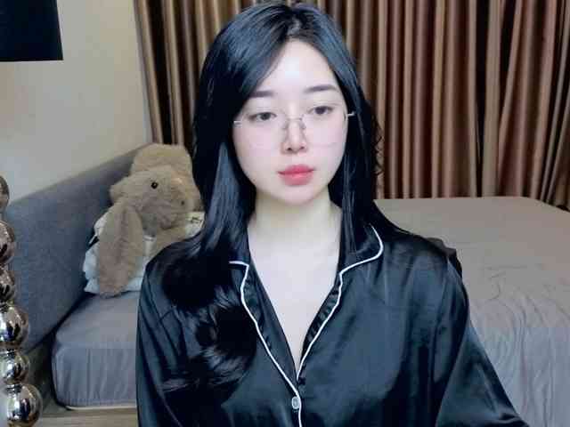 LittleMiu99 webcam