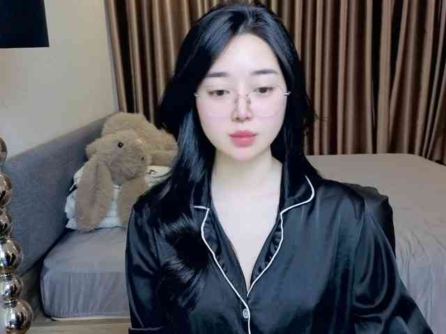 LittleMiu99 webcam