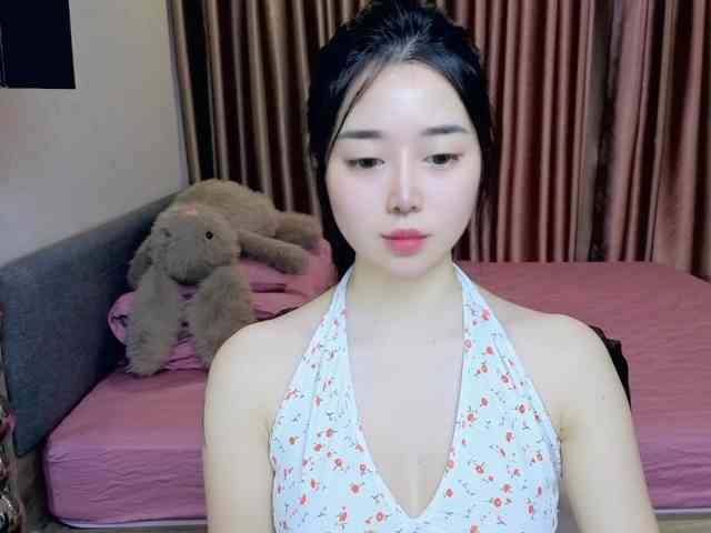 LittleMiu99 webcam
