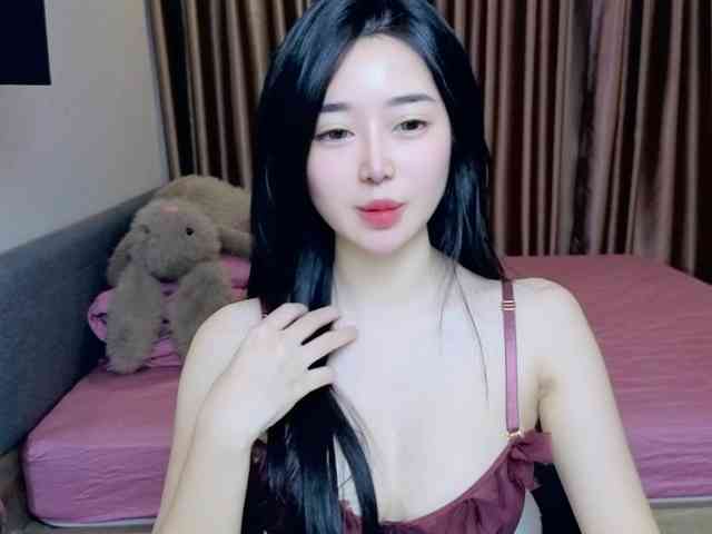 LittleMiu99 webcam