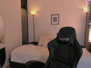 LizzyColins Porn Show