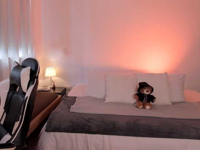 LizzyColins live cam on BongaCams