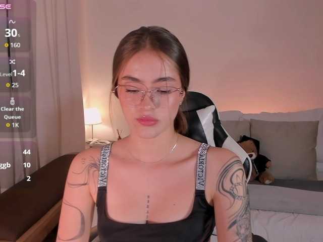 LizzyColins live cam on BongaCams