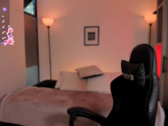 LizzyColins live cam on BongaCams