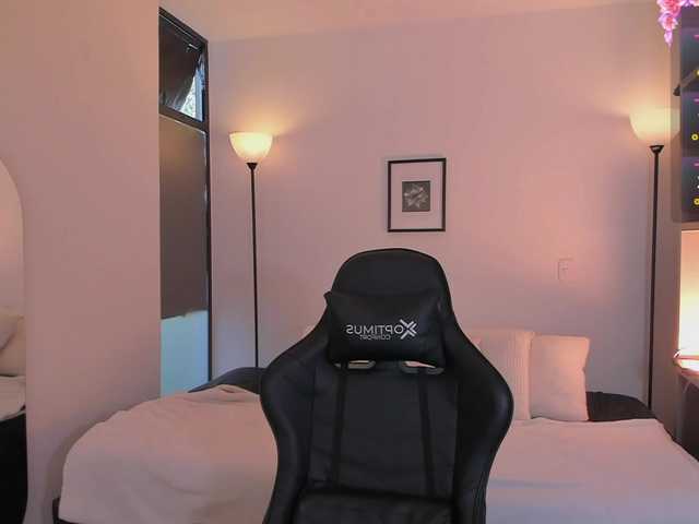 LizzyColins live cam on BongaCams