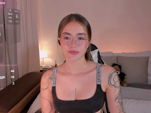 LizzyColins live cam on BongaCams