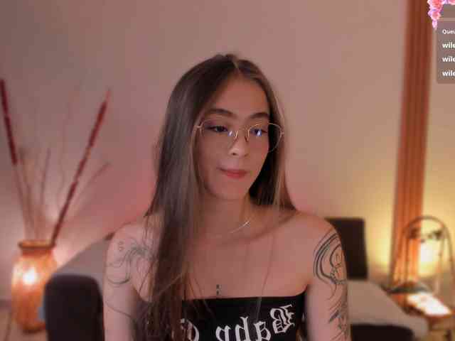 LizzyColins webcam