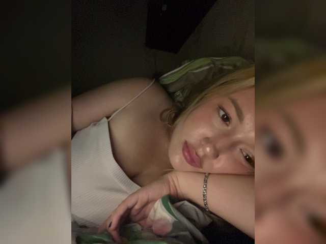 lyalyavivi live cam on BongaCams