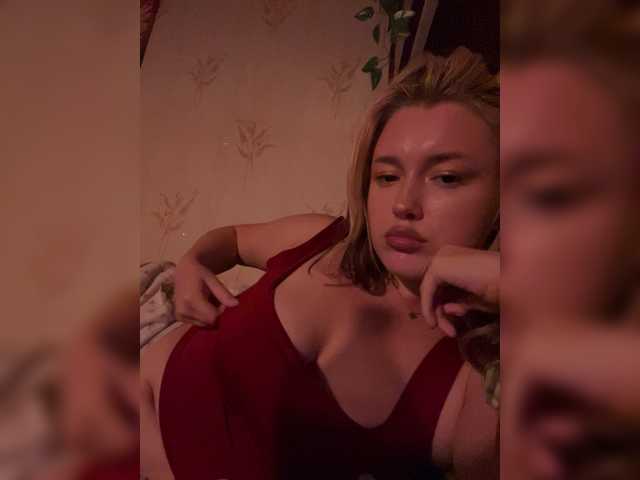 lyalyavivi live cam on BongaCams