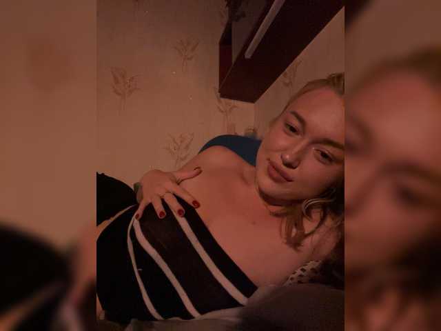 lyalyavivi live cam on BongaCams