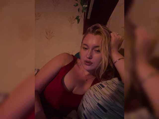 lyalyavivi live cam on BongaCams
