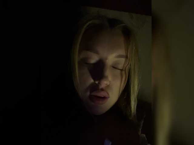 lyalyavivi live cam on BongaCams