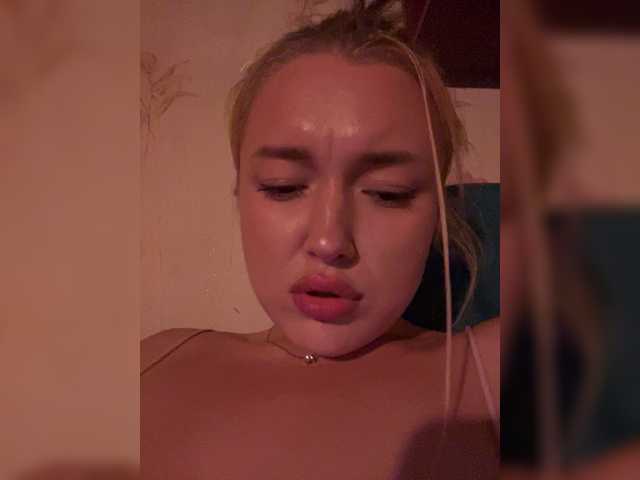 lyalyavivi live cam on BongaCams
