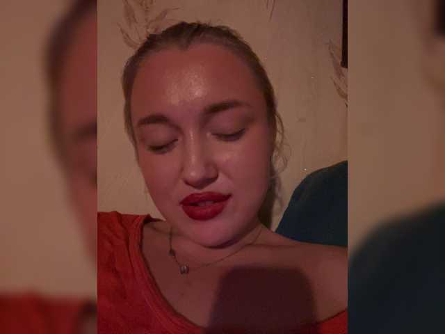 lyalyavivi live cam on BongaCams