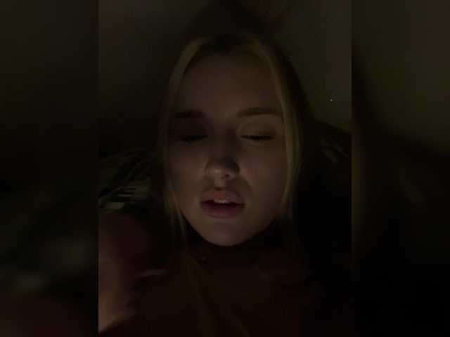 lyalyavivi live cam on BongaCams