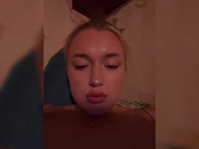 lyalyavivi live cam on BongaCams