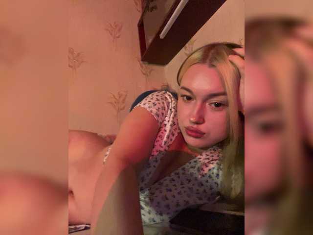 lyalyavivi live cam on BongaCams