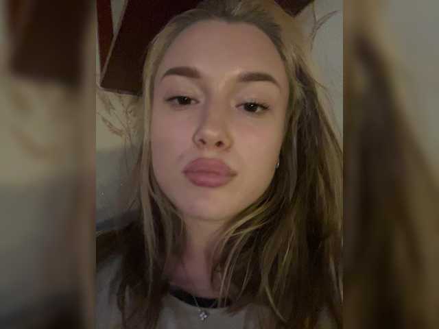 Live трансляция lyalyavivi - slutnetki.online
