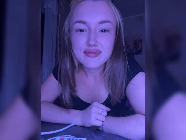 lyalyavivi live cam on BongaCams