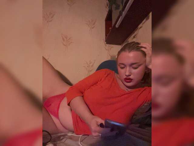 lyalyavivi live cam on BongaCams