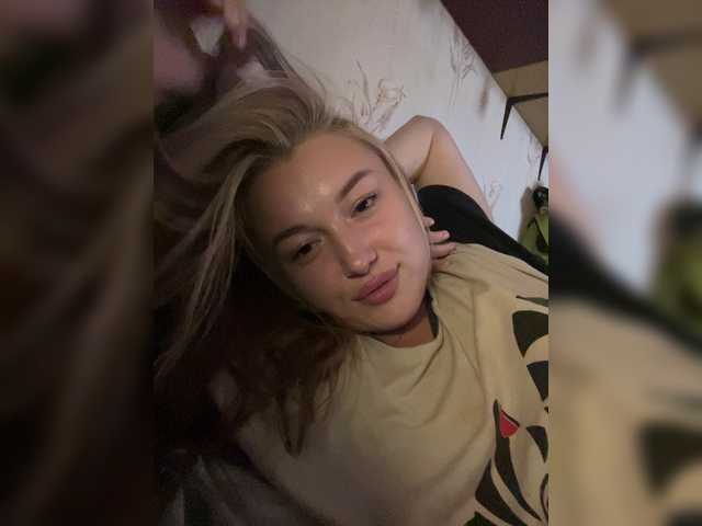 lyalyavivi live cam on BongaCams