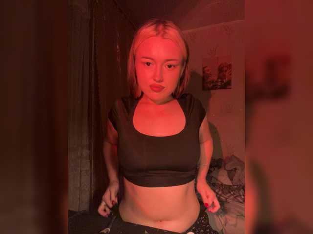 lyalyavivi live cam on BongaCams