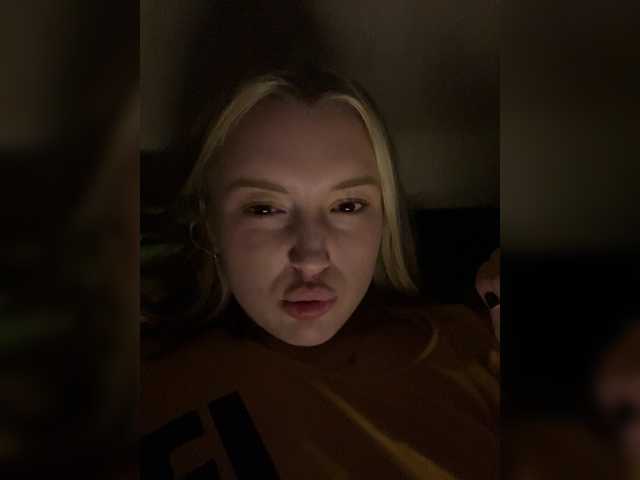 lyalyavivi live cam on BongaCams