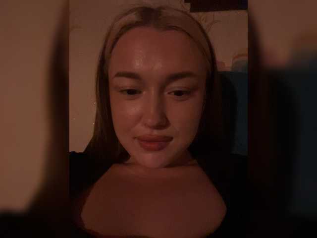 lyalyavivi live cam on BongaCams