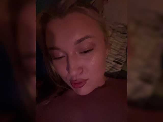 lyalyavivi live cam on BongaCams