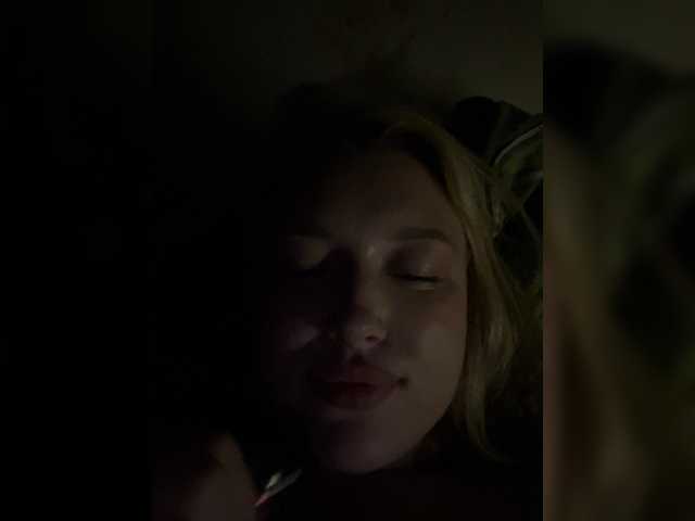 lyalyavivi live cam on BongaCams